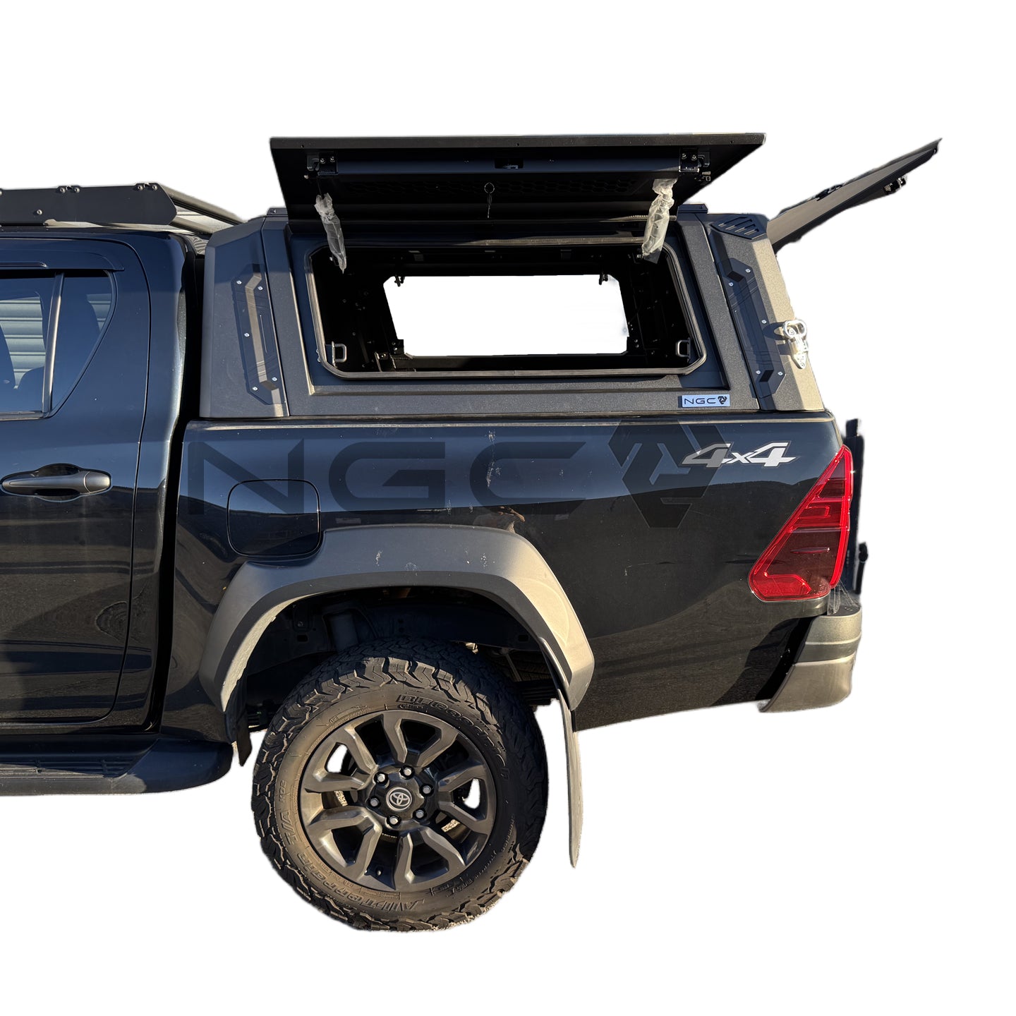 Ford Ranger NGC Aluminium UTE Canopy with Solid Panels fits 2022+